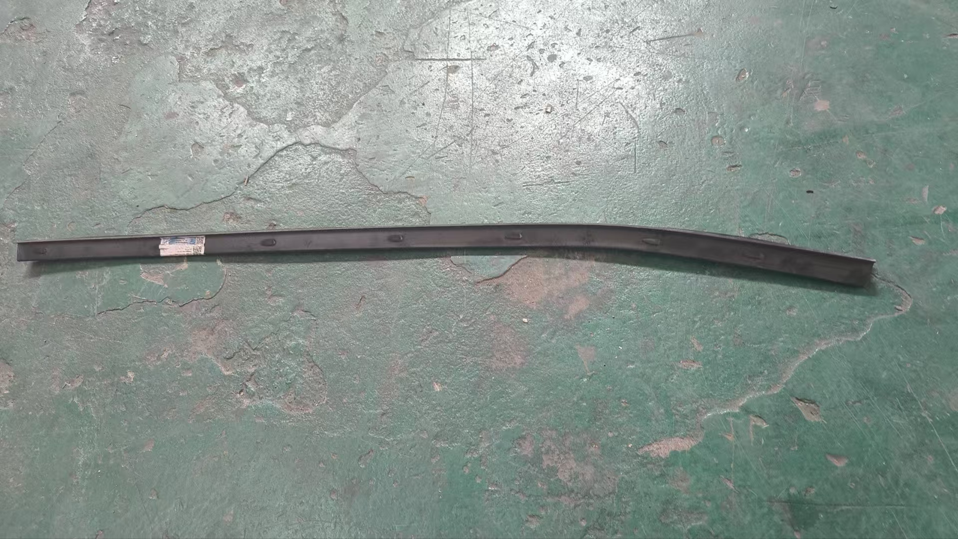 陕汽智云S300车门内挡水条CS1377964