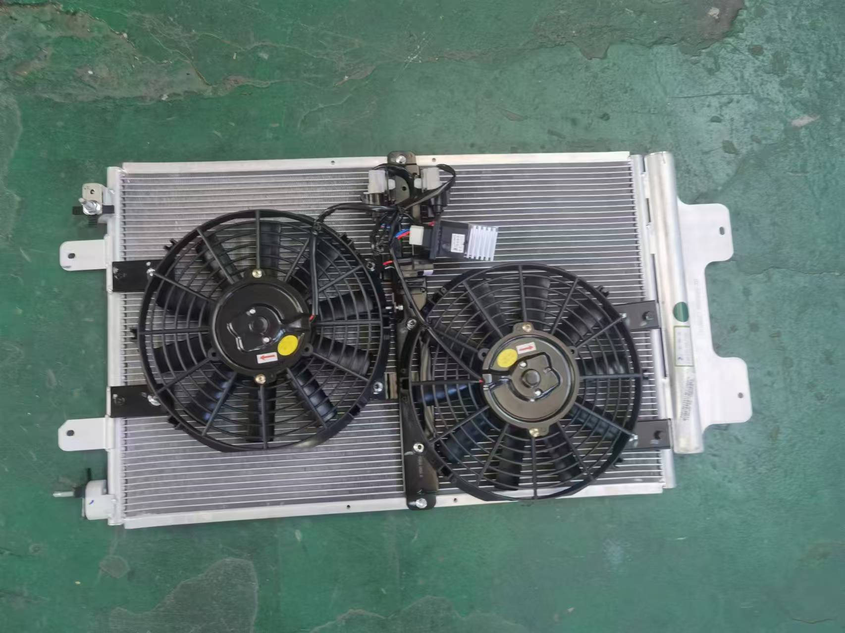 华神冷疑器总成8105000-DH50S0